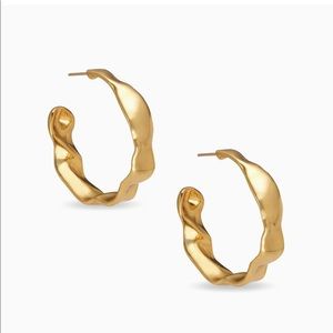 Kendra Scott Holland Hoop Earrings In Vintage Gold